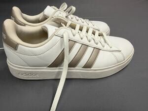 adidas Women's Grand Court Shoes Metallic beige/White Size US 8.5